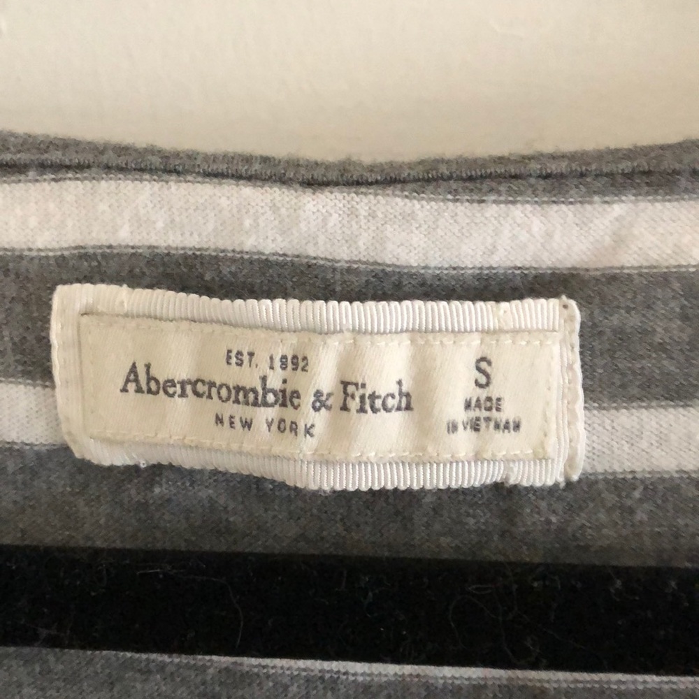 Shirt - Picture 3 of 3